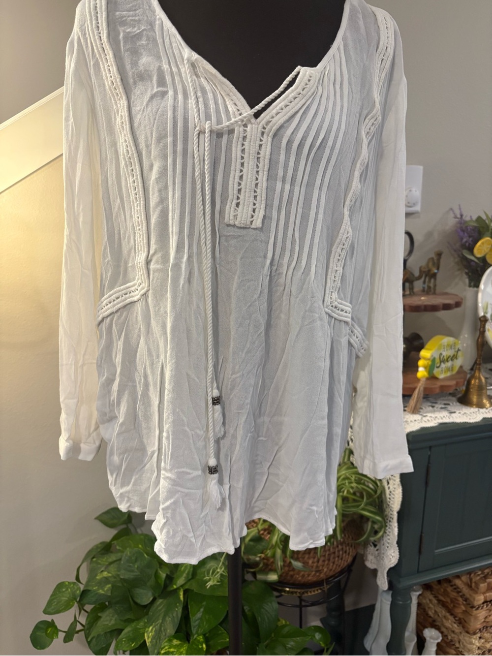 Women’s White Boho Pintuck Tunic with Tie Neck